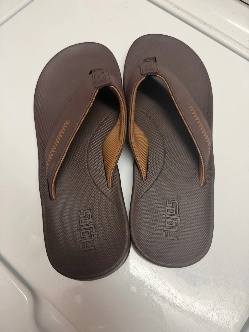 Flojos Men’s Dark Brown Flip-Flop Sandals with Tan Accents